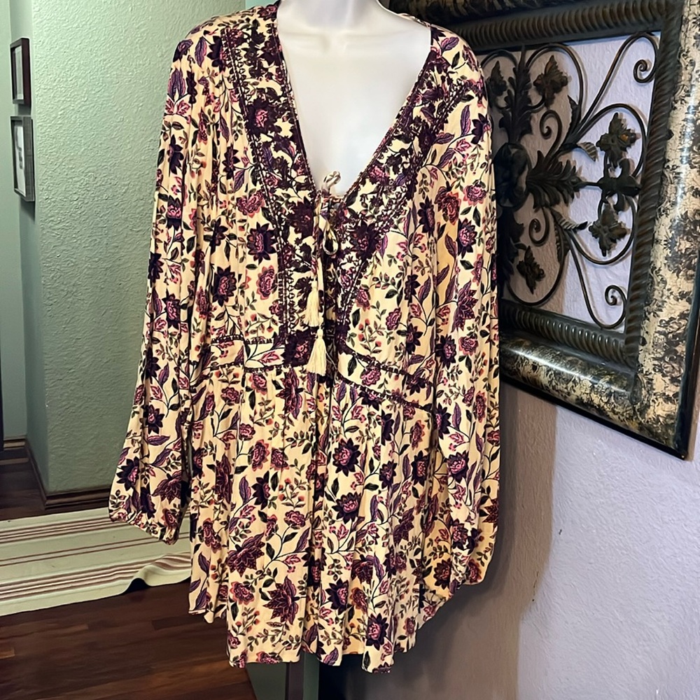 NWT Torrid Top Boho Floral Long Ballon Sleeve Top Embroidered Sz 5